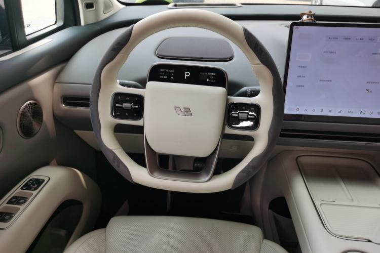 Used Li Auto i8 2025 Model Standard Version Steering Wheel