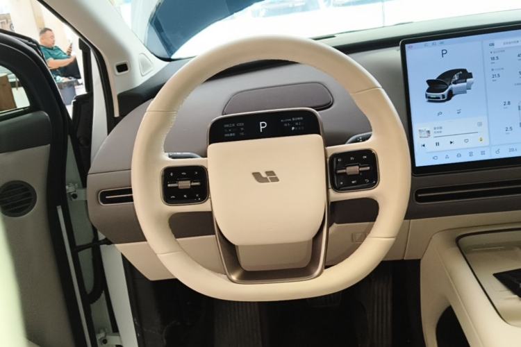 Used Li Auto i8 2025 Model Standard Version Steering Wheel