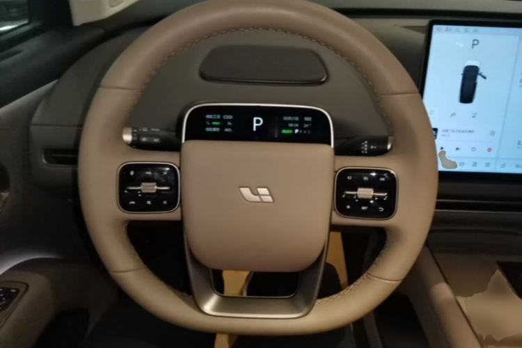 Used Li Auto i8 2025 Model Standard Version Steering Wheel