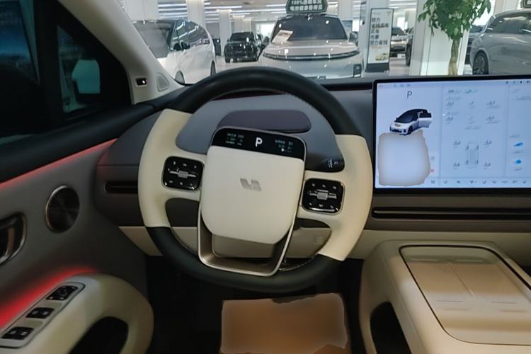 Used Li Auto i8 2025 Model Standard Version Steering Wheel