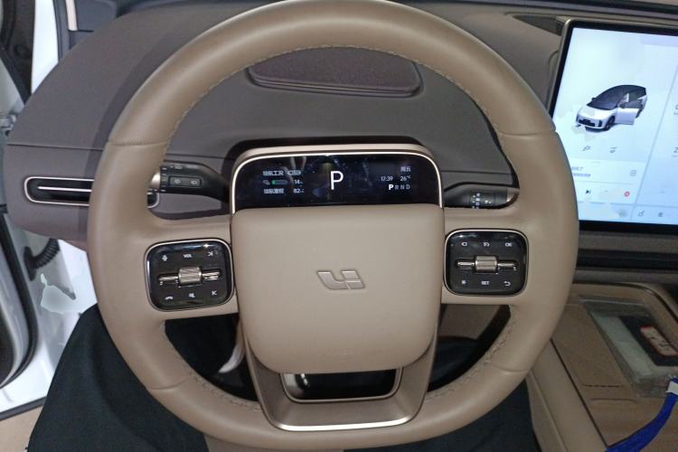 Used Li Auto i8 2025 Model Standard Version Steering Wheel