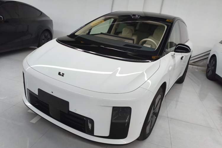 Used Li Auto i8 2025 Model Standard Version Guazi used car, China used car export, Used car for sale, Used  cars, Cheapest cars for sale