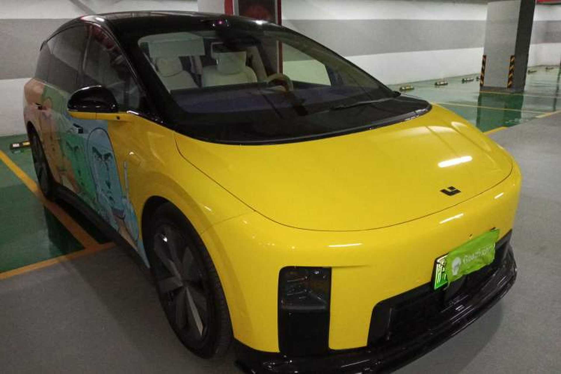 Used Li Auto i8 2025 Model Standard Version Exterior 1