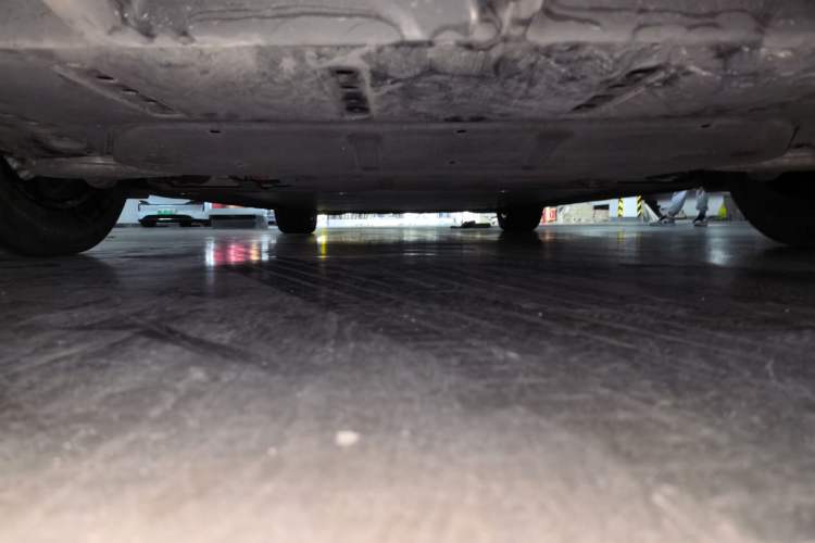 Used Li Auto MEGA 2024 Ultra Model Chassis Rear