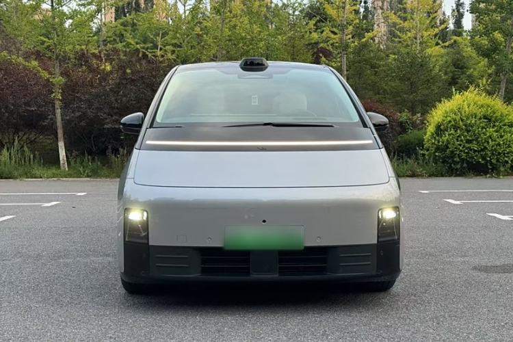 Used Li Auto MEGA 2024 Ultra Model Exterior 7