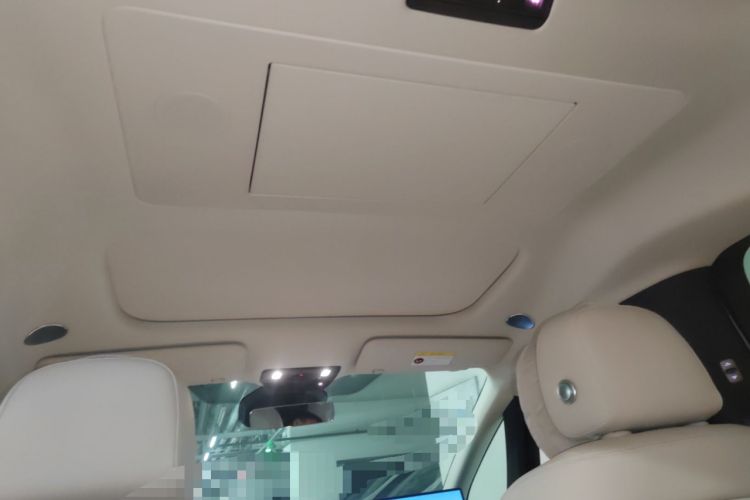 Used Li Auto MEGA 2024 Ultra Model Headliner