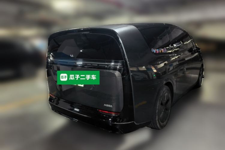 Used Li Auto MEGA 2024 Ultra Model Rear Right 45 Deg
