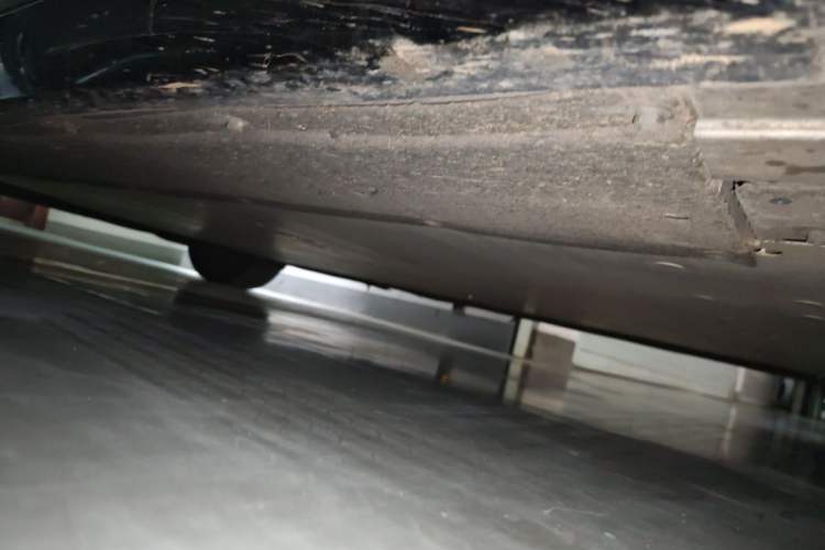 Used Li Auto MEGA 2024 Ultra Model Chassis Front Right