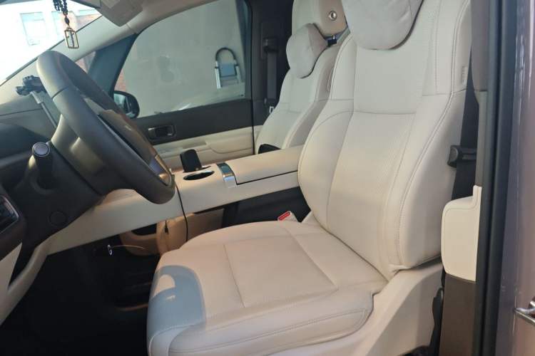 Used Li Auto MEGA 2024 Ultra Model Left Front Seat