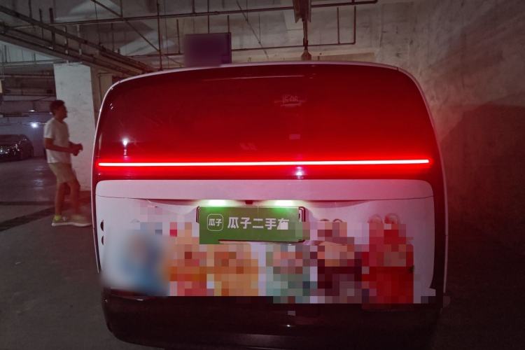Used Li Auto MEGA 2024 Ultra Model Rear