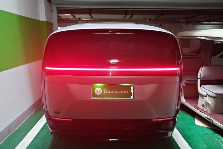 Used Li Auto MEGA 2024 Ultra Model Rear