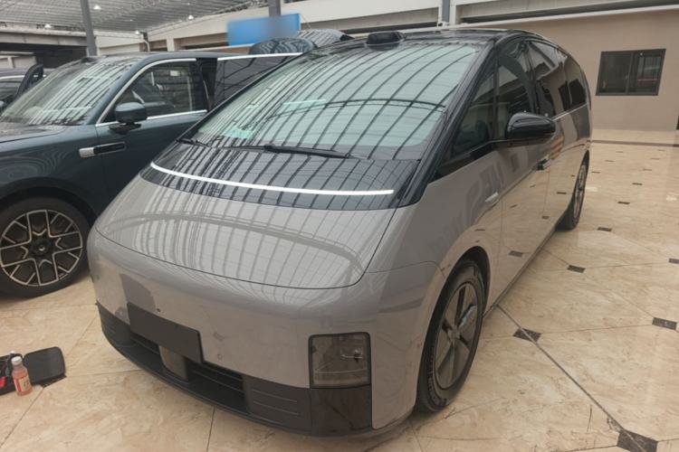 Li Auto MEGA 2024 Ultra Model