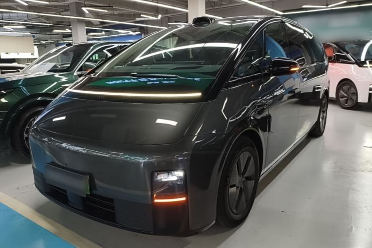 Used Li Auto MEGA 2024 Ultra Model Guazi used car, China used car export, Used car for sale, Used cars, Cheapest cars for sale