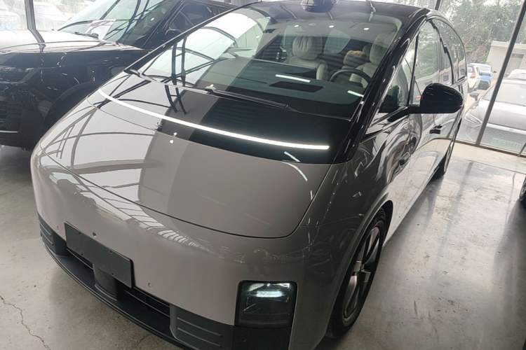 Used Li Auto MEGA 2024 Ultra Model Guazi used car, China used car export, Used car for sale, Used  cars, Cheapest cars for sale