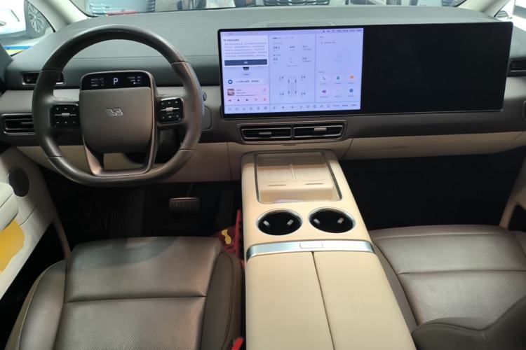 Used Li Auto MEGA 2024 Ultra Model Center Console