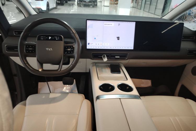 Used Li Auto MEGA 2024 Ultra Model Center Console