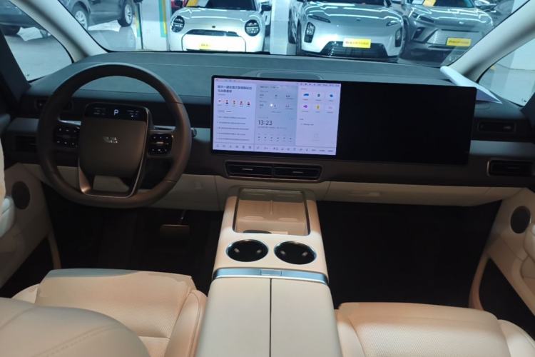 Used Li Auto MEGA 2024 Ultra Model Center Console