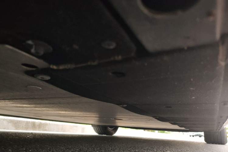 Used Li Auto MEGA 2024 Ultra Model Chassis Front Left