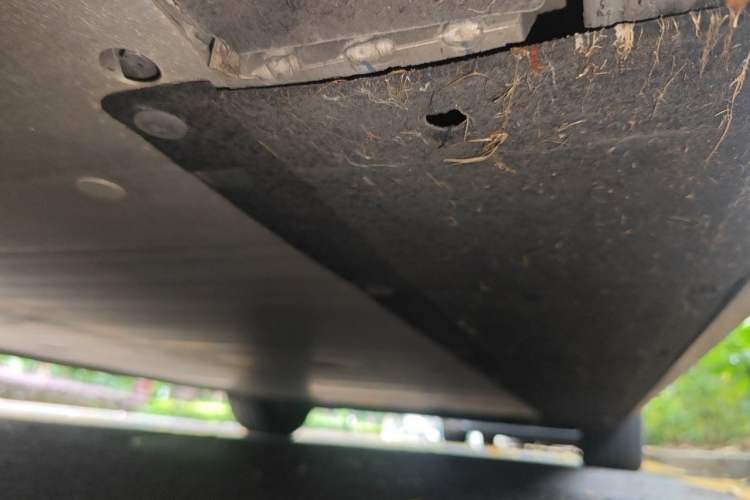 Used Li Auto MEGA 2024 Ultra Model Chassis Front Left