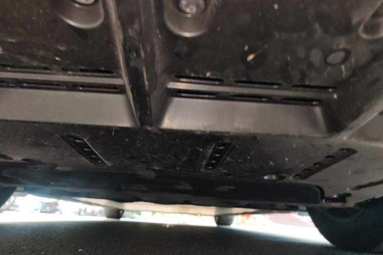 Used Li Auto MEGA 2024 Ultra Model Chassis Rear