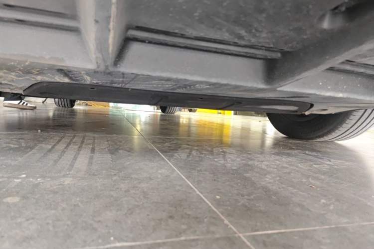Used Li Auto MEGA 2024 Ultra Model Chassis Rear