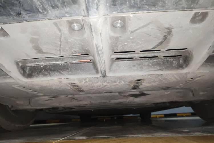 Used Li Auto MEGA 2024 Ultra Model Chassis Rear