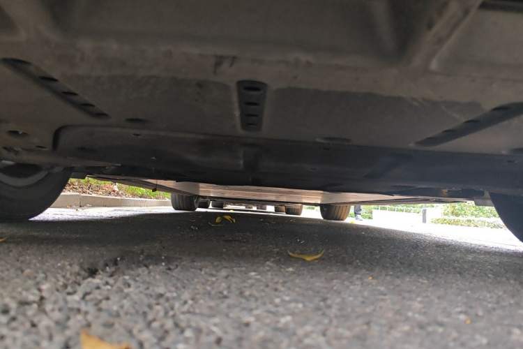 Used Li Auto MEGA 2024 Ultra Model Chassis Rear