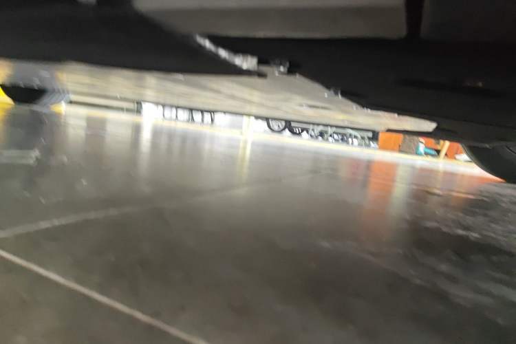 Used Li Auto MEGA 2024 Ultra Model Chassis Rear Left