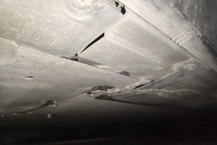 Used Li Auto MEGA 2024 Ultra Model Chassis Rear Right