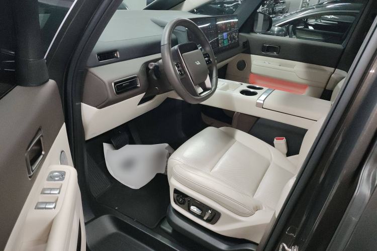 Used Li Auto MEGA 2024 Ultra Model Driver Seat