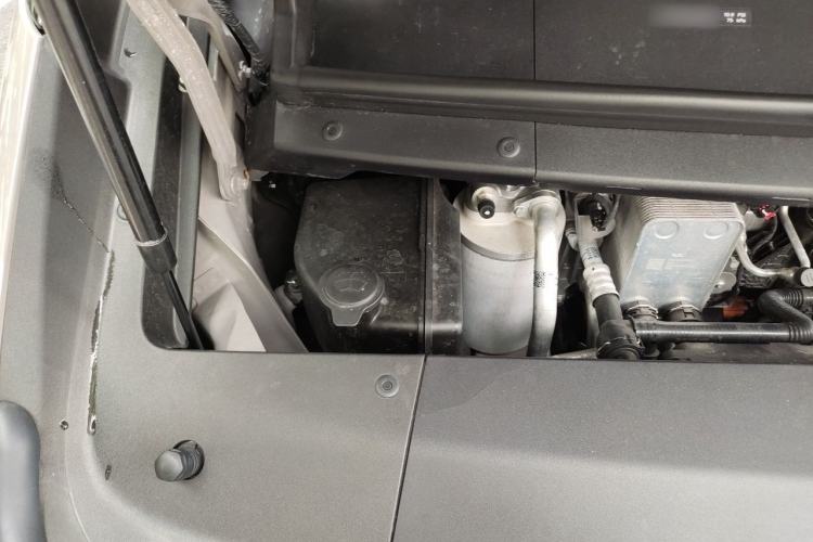 Used Li Auto MEGA 2024 Ultra Model Engine Bay Right
