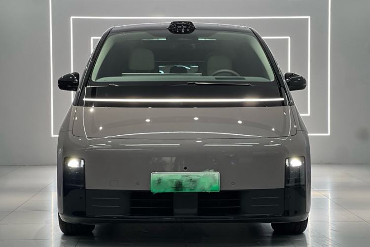 Used Li Auto MEGA 2024 Ultra Model Exterior 1