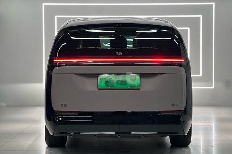 Used Li Auto MEGA 2024 Ultra Model Exterior 6