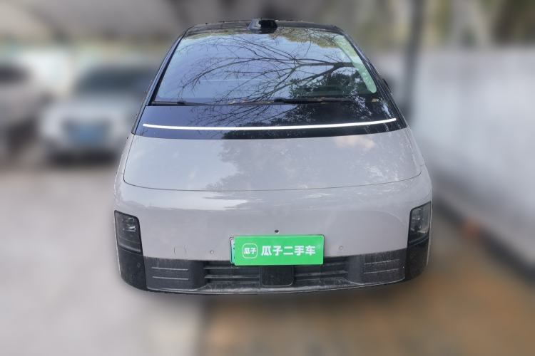 Used Li Auto MEGA 2024 Ultra Model Front