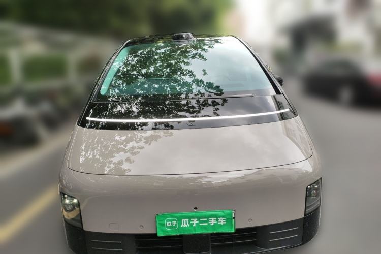 Used Li Auto MEGA 2024 Ultra Model Front