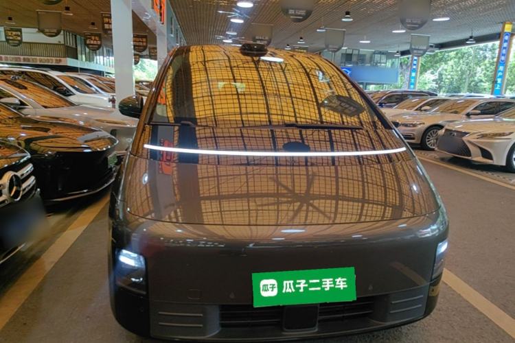Used Li Auto MEGA 2024 Ultra Model Front