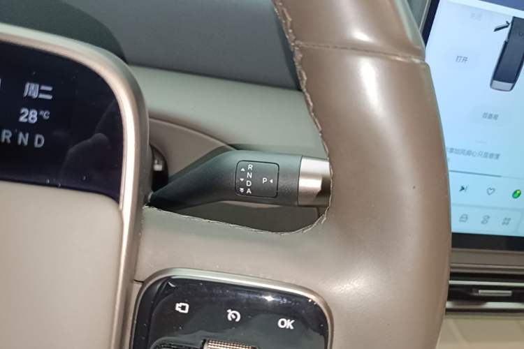 Used Li Auto MEGA 2024 Ultra Model Gear Lever