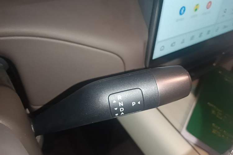 Used Li Auto MEGA 2024 Ultra Model Gear Lever