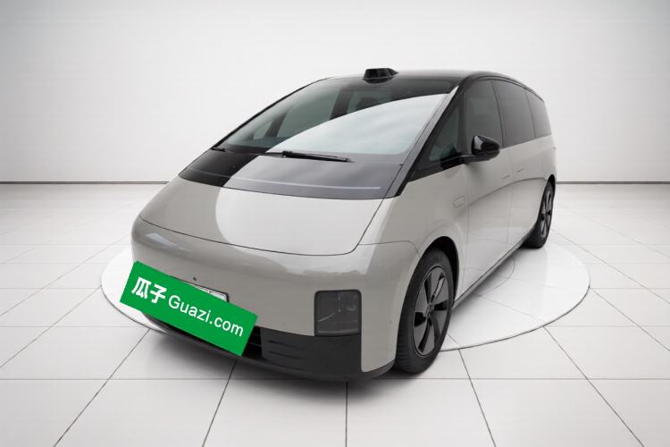 Li Auto MEGA 2024 Ultra Model
