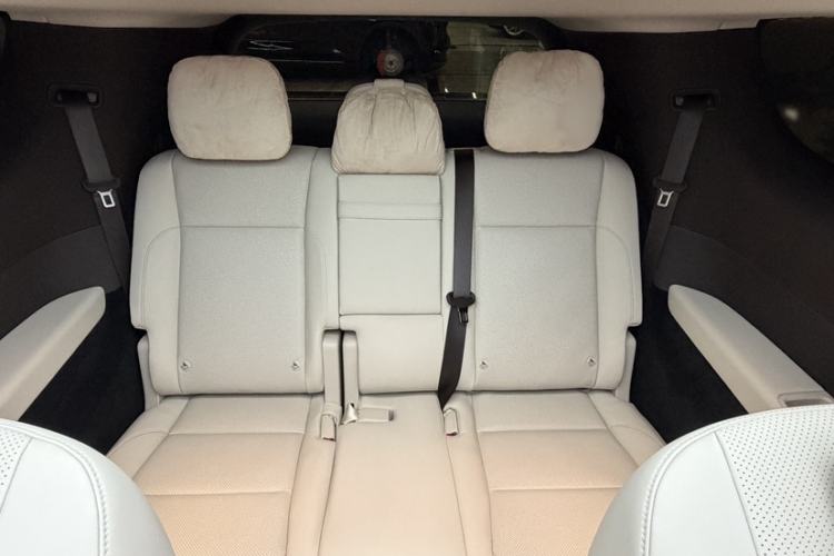 Used Li Auto MEGA 2024 Ultra Model Interior 2