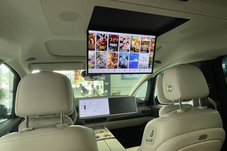 Used Li Auto MEGA 2024 Ultra Model Interior 5