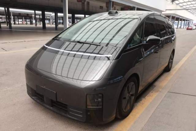 Used Li Auto MEGA 2024 Ultra Model