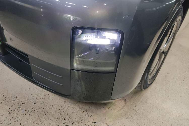 Used Li Auto MEGA 2024 Ultra Model Left Front Headlight