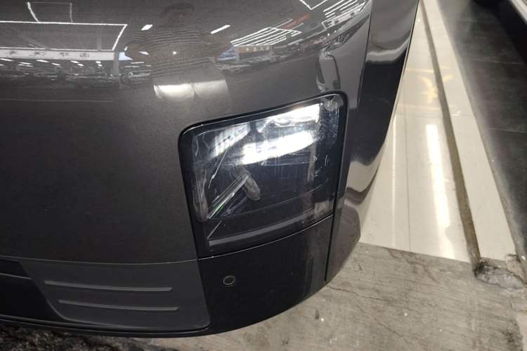 Used Li Auto MEGA 2024 Ultra Model Left Front Headlight