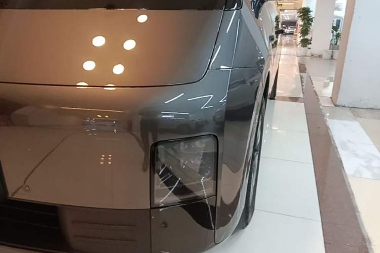 Used Li Auto MEGA 2024 Ultra Model Left Front Headlight