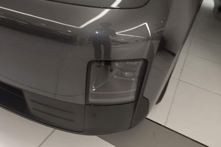 Used Li Auto MEGA 2024 Ultra Model Left Front Headlight