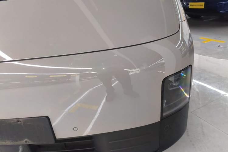 Used Li Auto MEGA 2024 Ultra Model Left Front Headlight