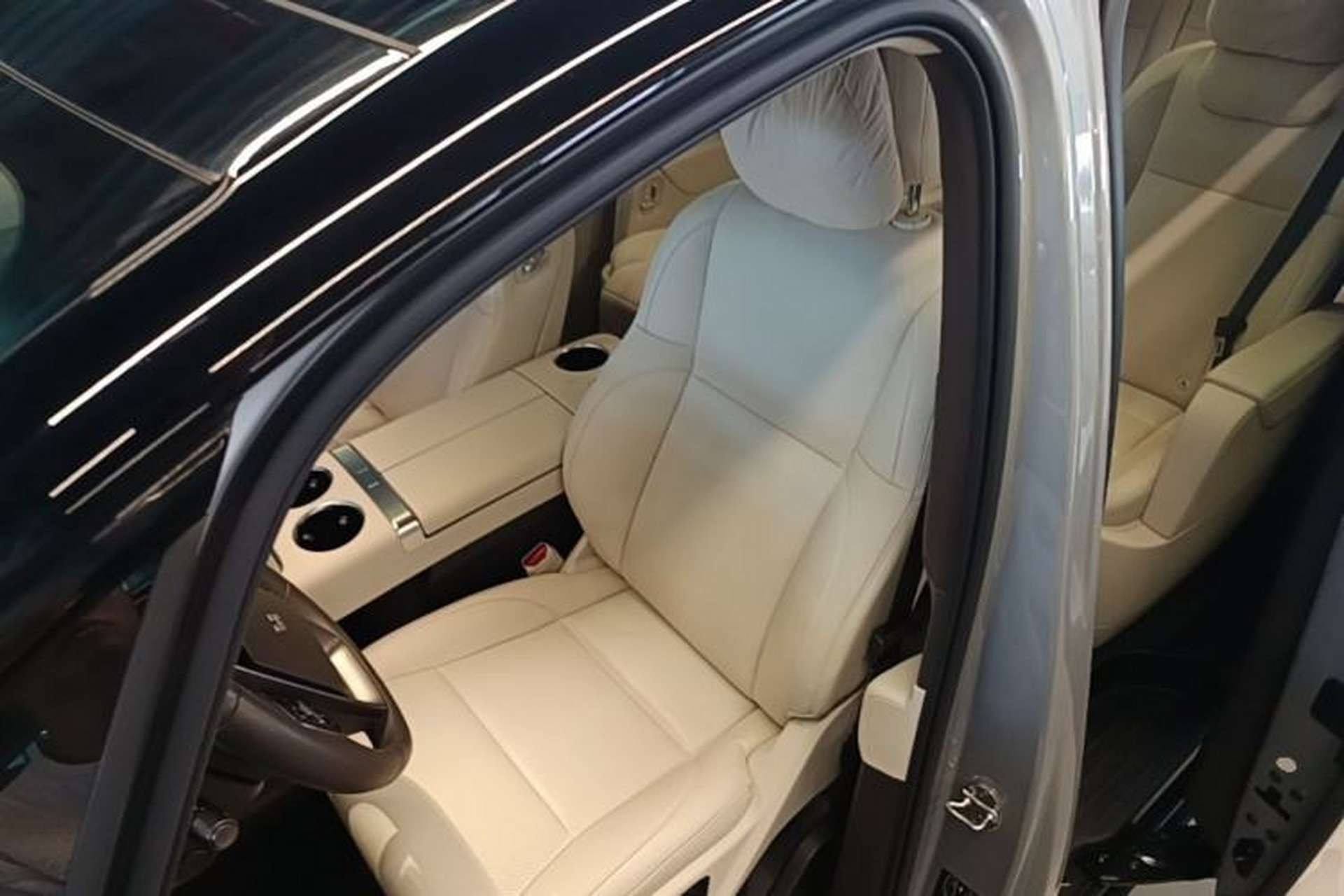 Used Li Auto MEGA 2024 Ultra Model Left Front Seat
