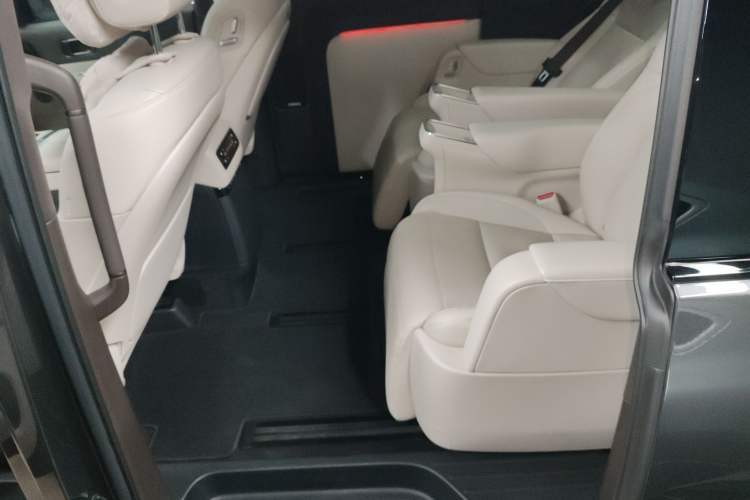 Used Li Auto MEGA 2024 Ultra Model Left Rear Seat