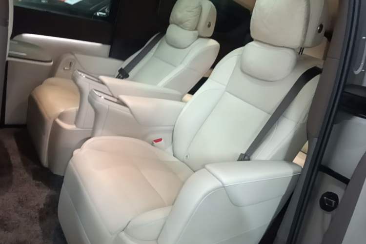 Used Li Auto MEGA 2024 Ultra Model Left Rear Seat